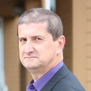 Meet your Posher, Claude